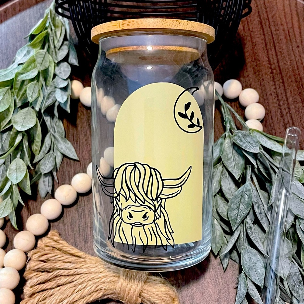 Highland Cow boho 16 oz can glass